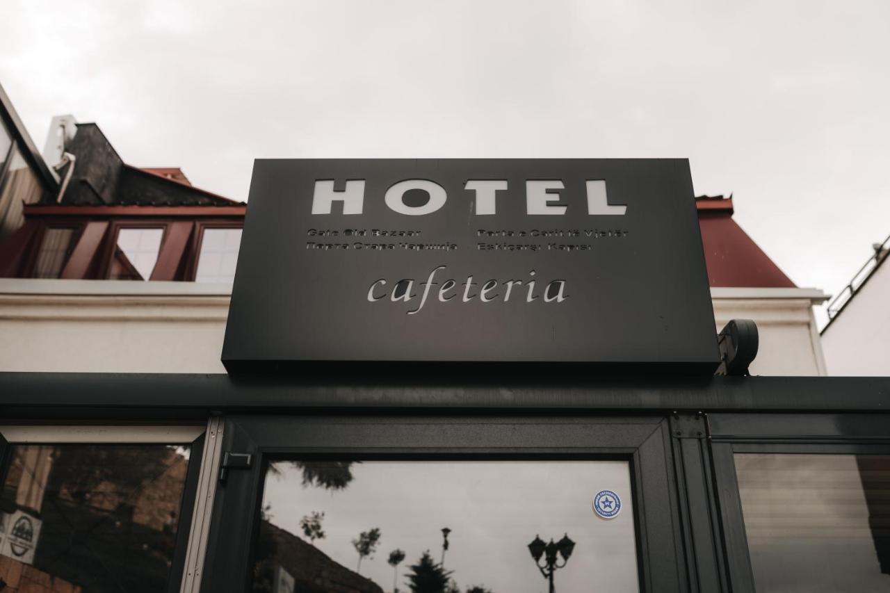 Hotel Gate 斯科普里 外观 照片